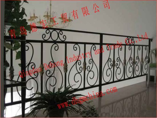 Popular Hot Selling Beautiful Wrought Iron Balcony Balustrade for Sale